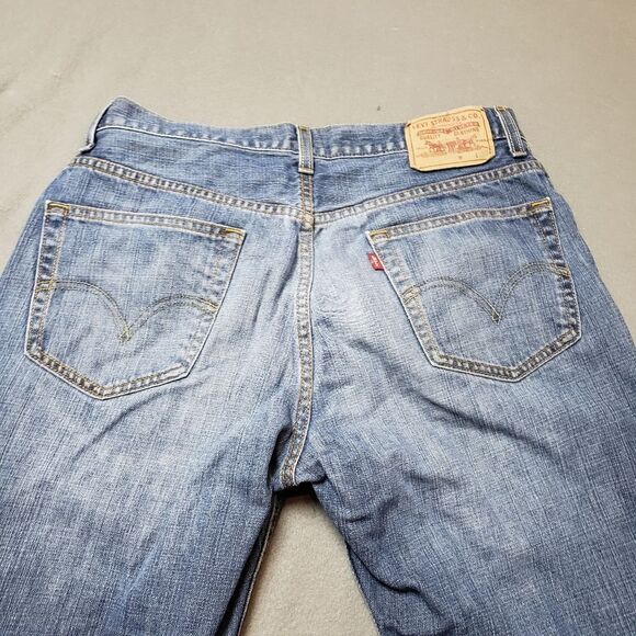 Vintage destroyed y2k Levi’s 559 Jeans Relaxed Straight Jeans - Distressed - Picture 8 of 16